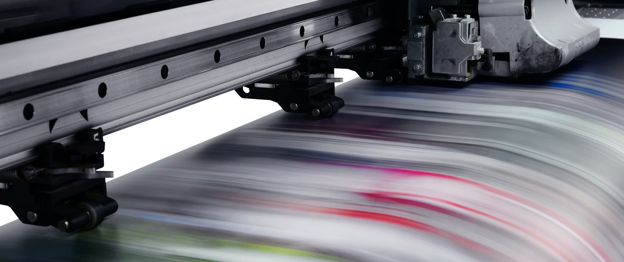 From Click to Print: A Behind-the-Scenes Journey of Photo Printing